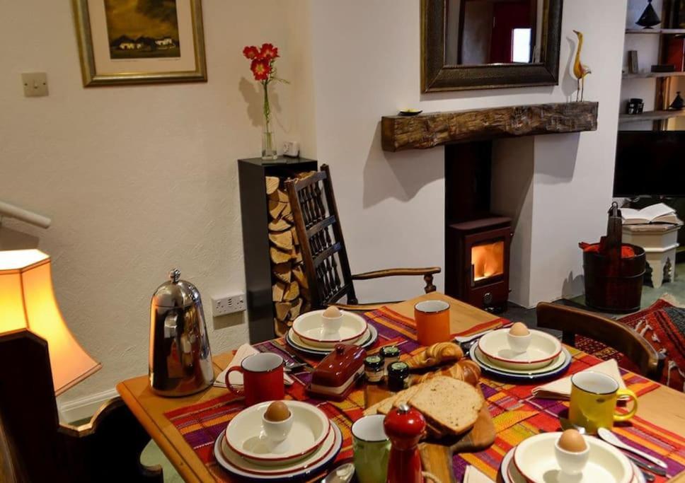 Cosy Holiday Cottage In Crickhowell. Llangattock Luaran gambar